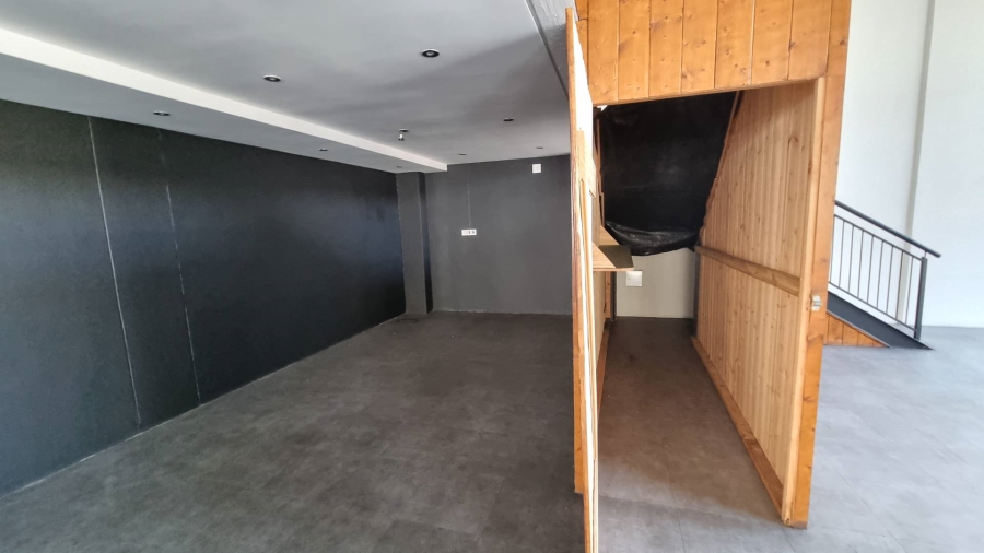 To Let Commercial Property for Rent in Woodstock Western Cape